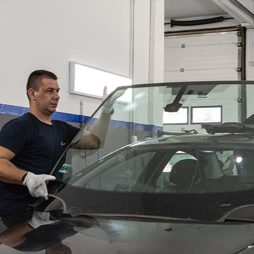 Glass Service Windshield | Glass replacement